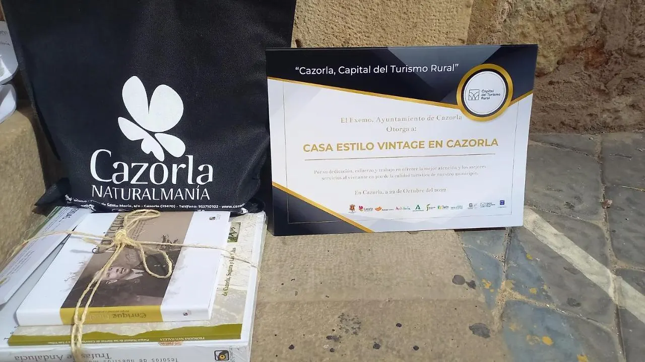 Casa Estilo Vintage En Cazorla 아파트